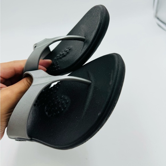 Okabashi USA Maui Sandal Flip-Flop Beach Silver Black Thong Women Large Slip On - Picture 5 of 6